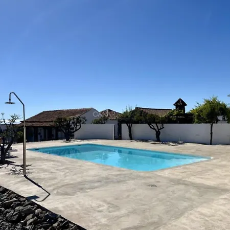 Holiday home Rural El Estanco Viejo Casa Pino *