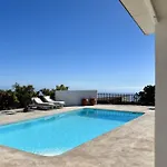 Rural El Estanco Viejo Casa Pino Адехе