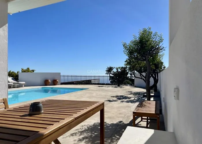 Rural El Estanco Viejo Casa Pino * Адехе