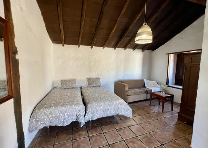 Rural El Estanco Viejo Casa Pino * Адехе